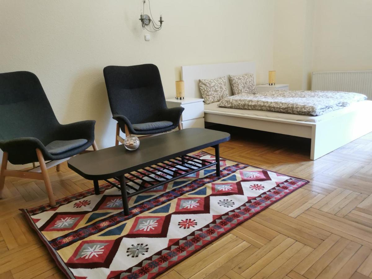 Andrassy Suite Budapest Luaran gambar