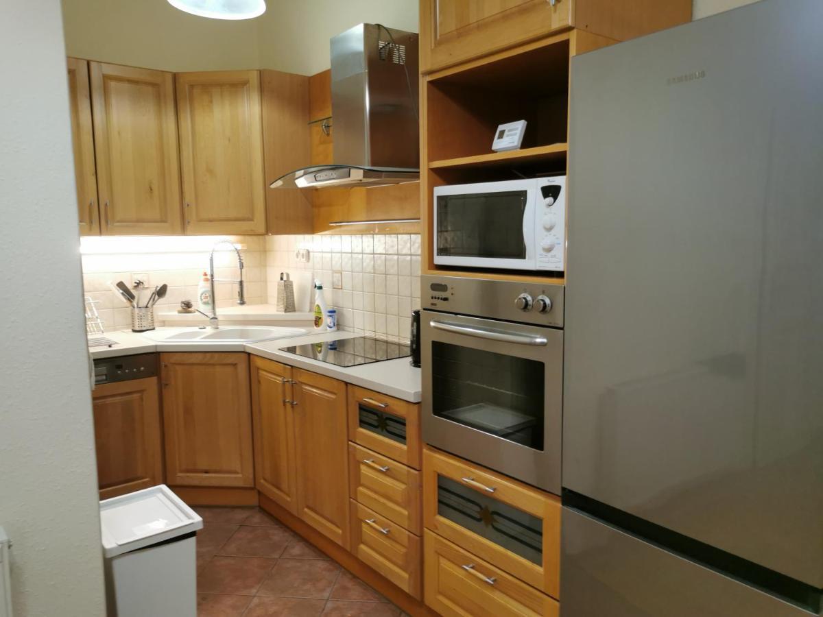 Andrassy Suite Budapest Luaran gambar
